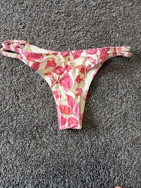 Hollister Pink Floral Bikini Bottom on Cream